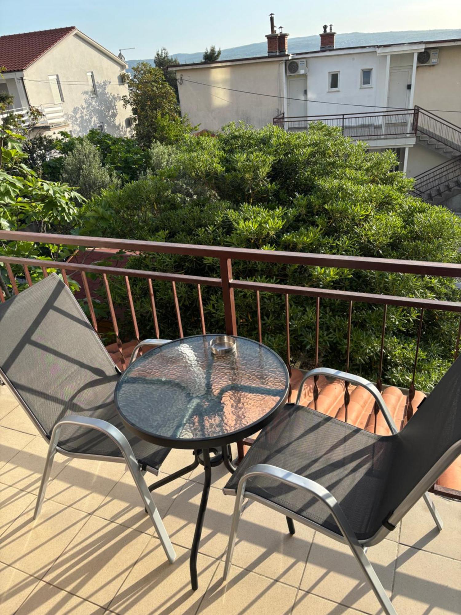 Apartman Hrusta Crikvenica Εξωτερικό φωτογραφία